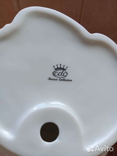 Статуэтка балерина завязывающая пуанты, Германия