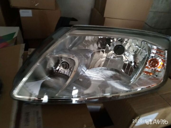 Фары Передние на Лада Гранта -1
