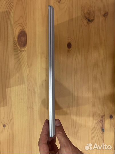 Microsoft surface laptop go