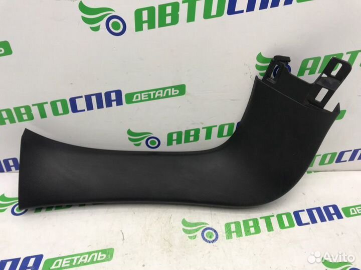 Накладка крышки багажника задняя левая Mazda Cx-5