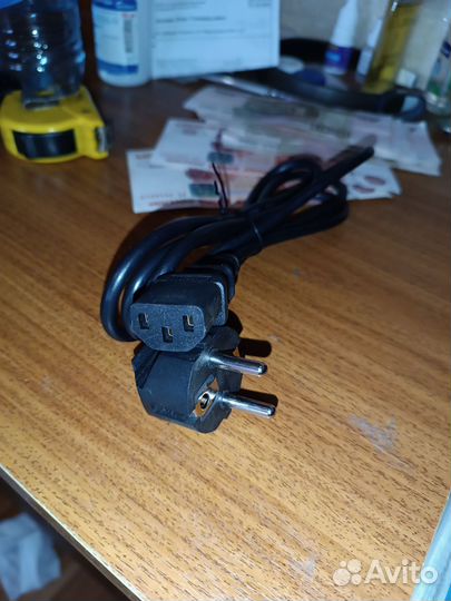 Шнур для компьютера Новый