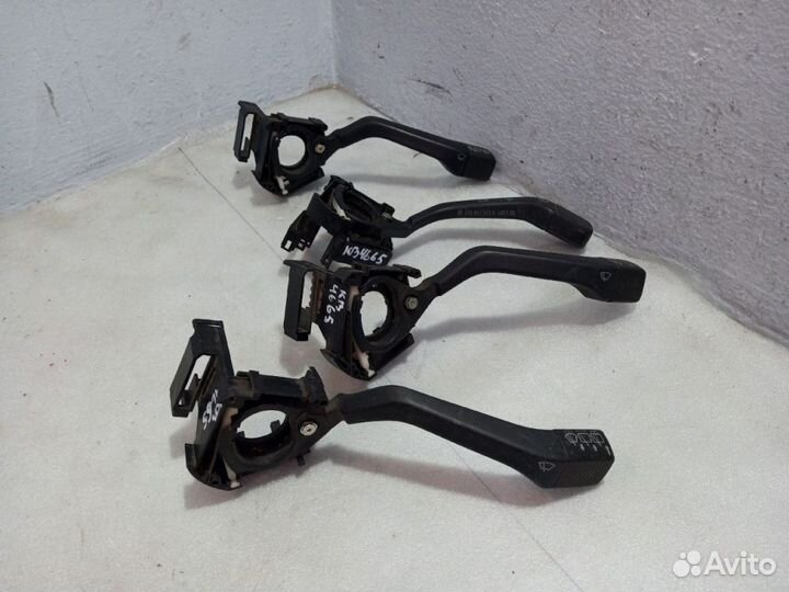 Переключатель стеклоочистителя volkswagen passat B3 Уневерсал