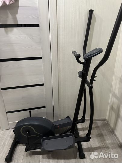 Эллиптический тренажер torneo