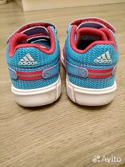 Кроссовки adidas 21p