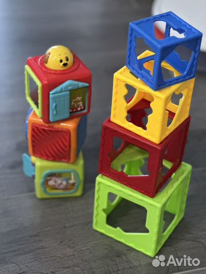 Развивающие игрушки пакетом до года