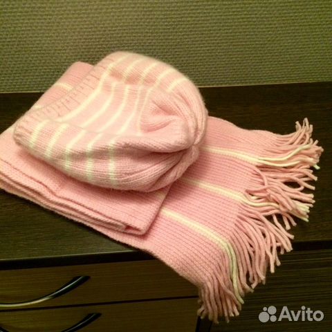 Шапка с шарфом