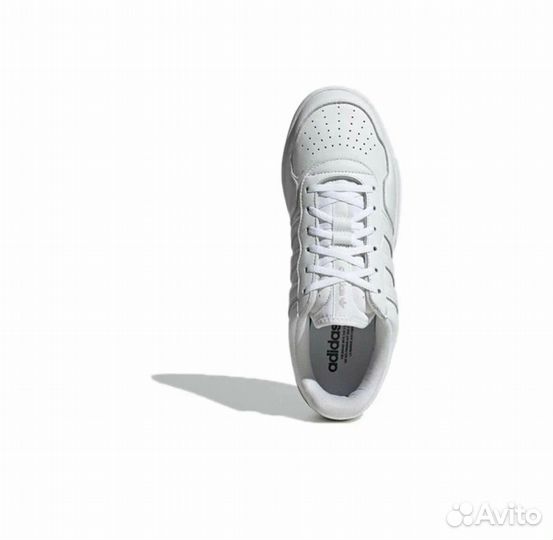 Кроссовки Adidas Courtic 