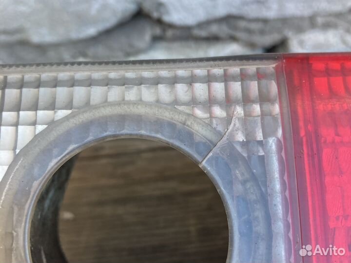 Фонарь крышки багажника ауди 80 б4