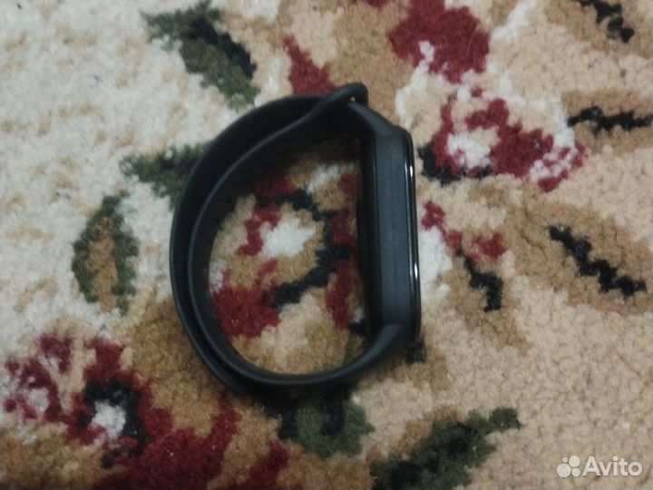 Фитнес браслет mi bend 5