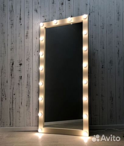 Зеркало с подсветкой