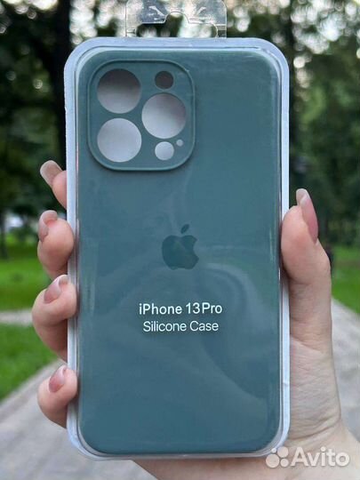 Чехол на iPhone