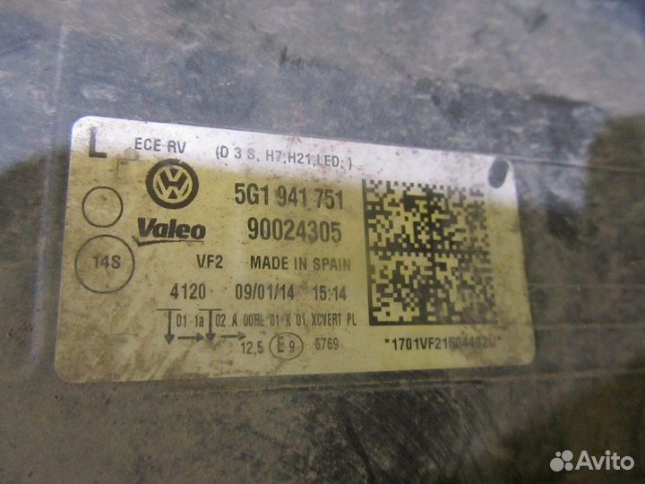 Фара левая Volkswagen Golf