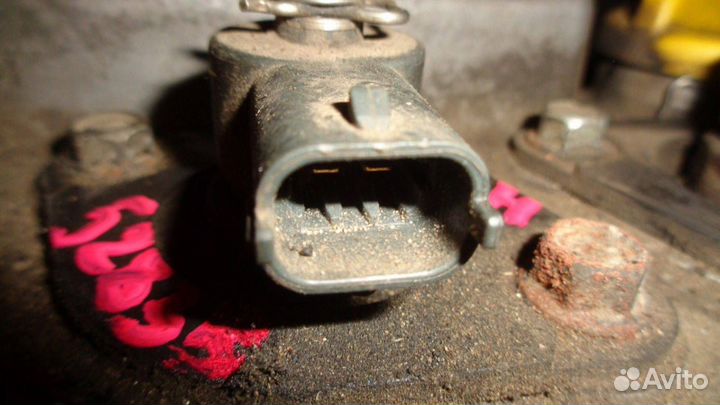 Форсунка дизельная Opel Astra H