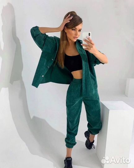 Вельветовый костюм