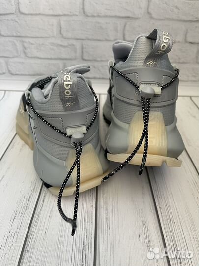 Кроссовки reebok zig kinetica