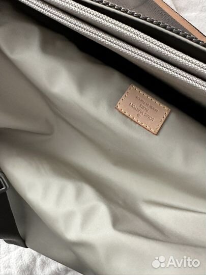 Сумка Louis Vuitton Massage Bag (Model M93030)