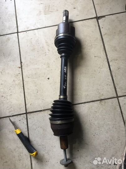 Привод передний левый Volvo V60