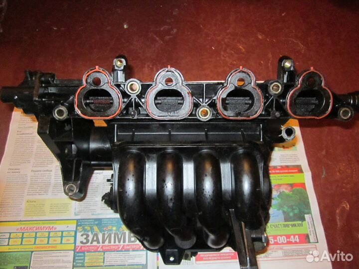 Коллектор впускной Mazda Demio