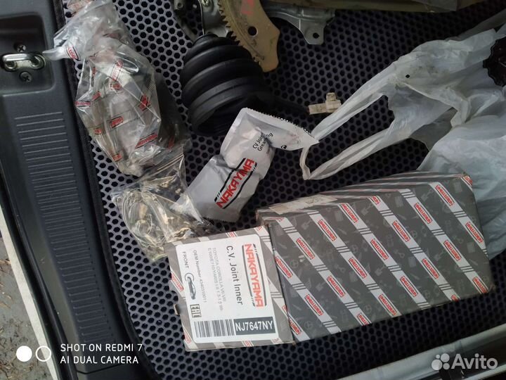 Граната тойота клролла