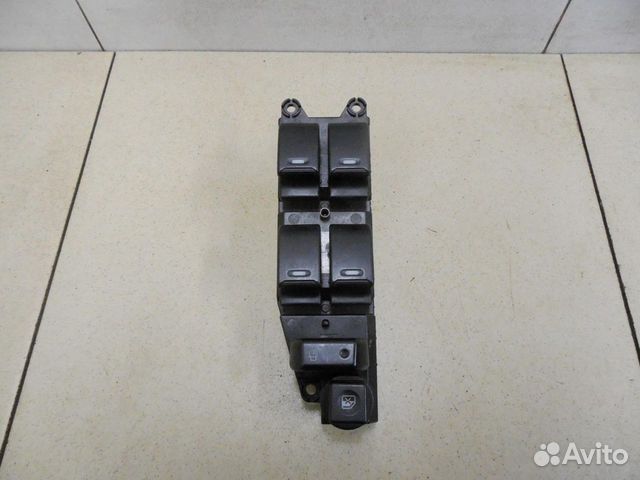 Блок управления стеклоподъемниками emgrand X7 2013