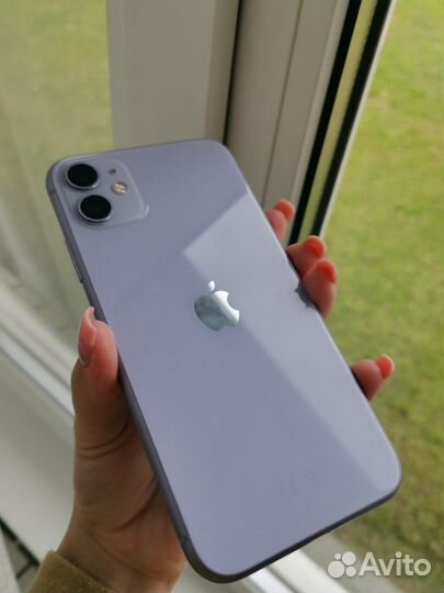 iPhone 11, 64 ГБ