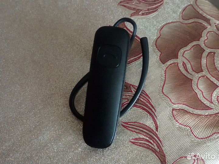 Bluetooth гарнитура plantronics