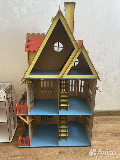 Домик кукольный