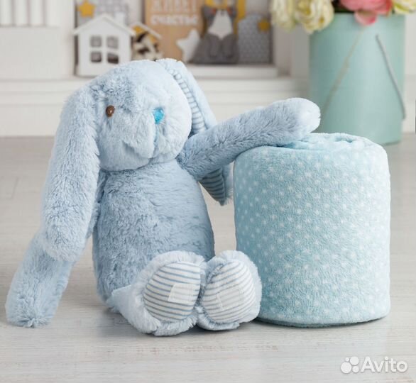 Плед с игрушкой