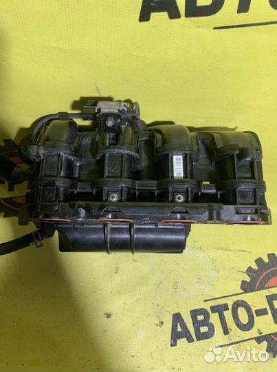 Впускной коллектор Kia Cerato 3 YD G4FG 2017