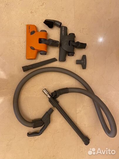 Насадки/запчасти от пылесоса bork v700