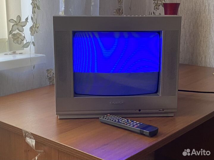 Цветной телевизор Сокол