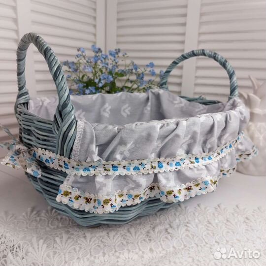 Плетеные корзинки из бумажной лозы