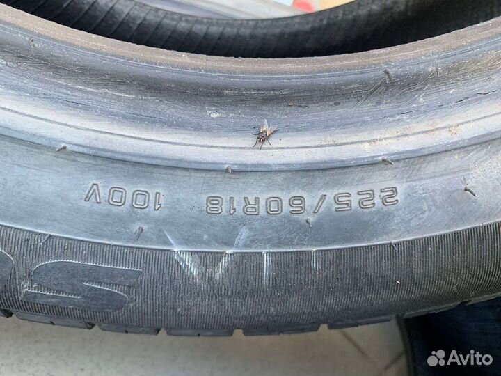 Sunfull Mont-Pro HP881 225/60 R18 100W