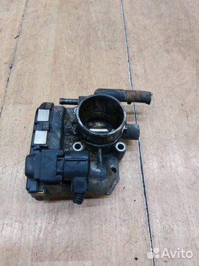 Дроссельная заслонка Opel Astra H Z14XEP 2009