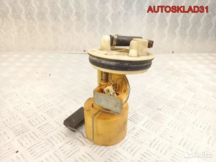 Насос топливный Peugeot 405 9604461480