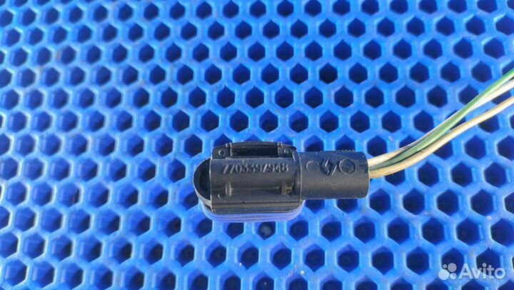 Разъем катушки зажигания Renault Logan 1