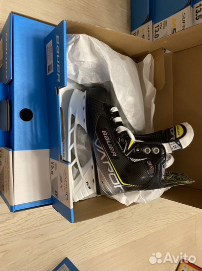 Коньки хоккейные Bauer