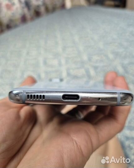 Samsung Galaxy S20, 8/128 ГБ