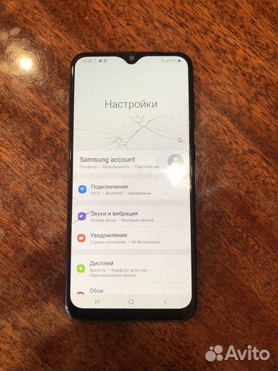 Samsung Galaxy A50, 4/64 ГБ