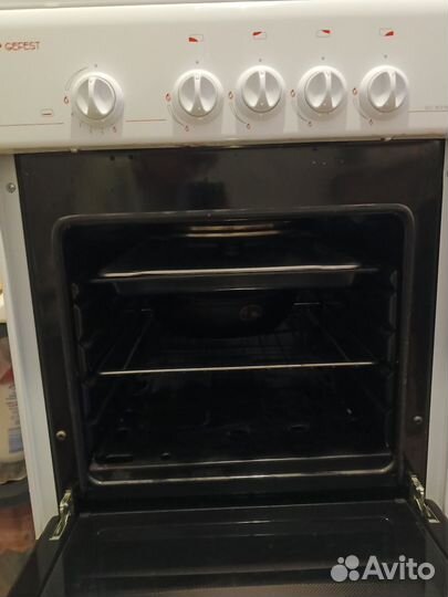 Продам газовую плиту