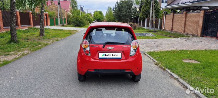 Chevrolet Spark 1.0 AT, 2011, 147 000 км