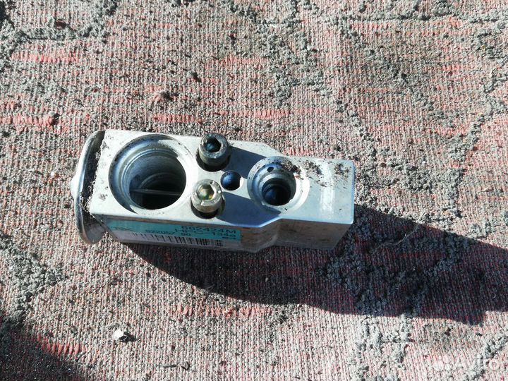 Клапан кондиционера Рено Клио 2