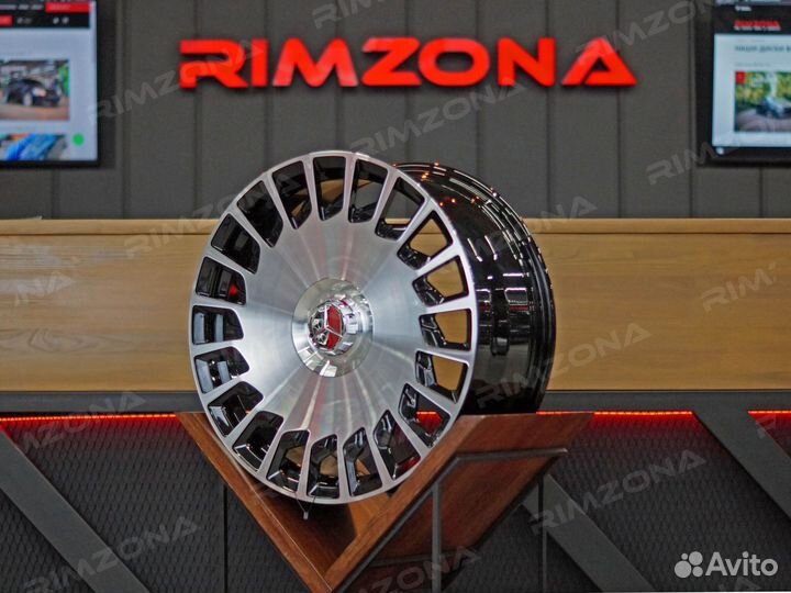 Литые диски R20 на Mercedes. Арт3152