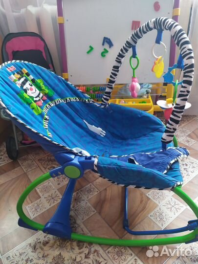 Шезлонг детский