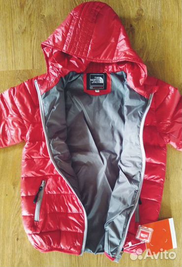 Новая куртка TNF детская