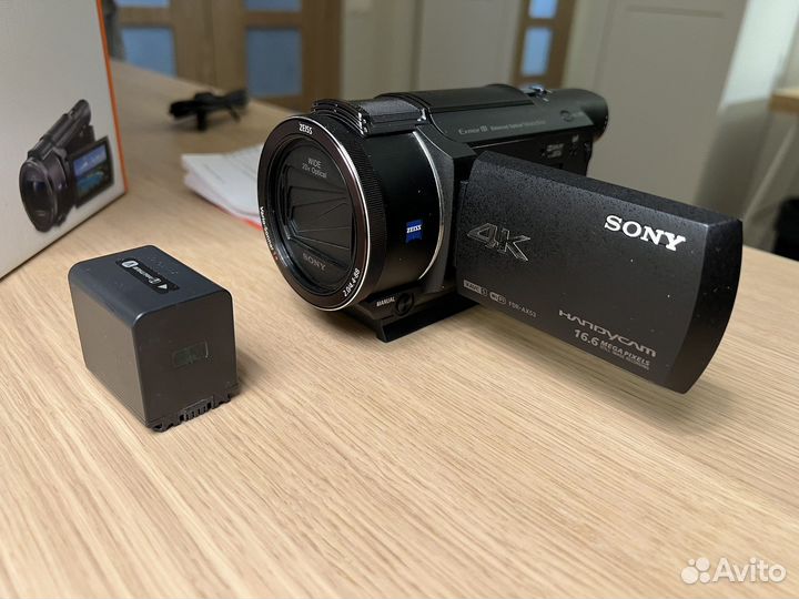 Видеокамера Sony FDR-AX53