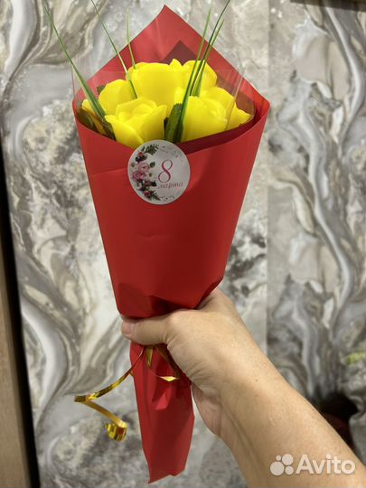 Подарок из мыла ручной работы