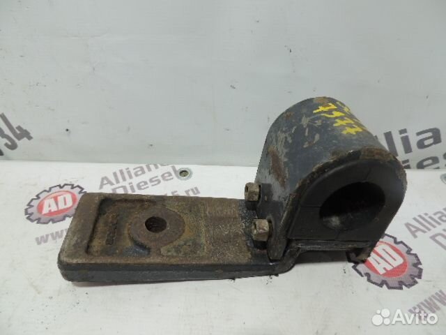 Кронштейн крепления переднего стабилизатора прав