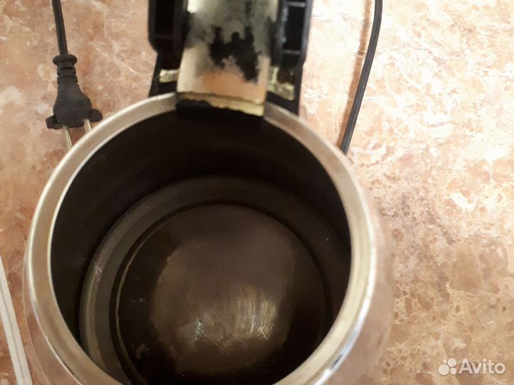 Чайник электрический бу