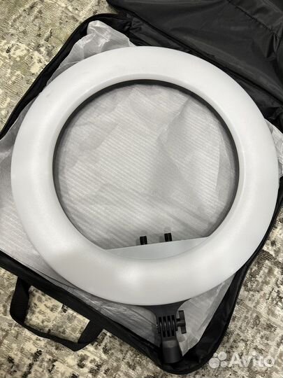 Кольцевая лампа RL-21 (54см)